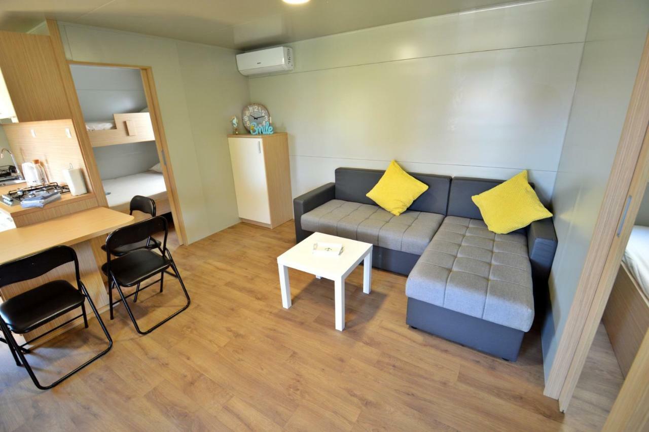 Mobile Home Cvita Бетина Экстерьер фото